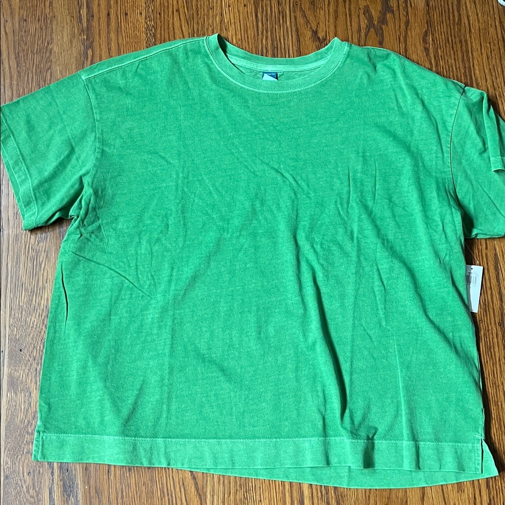 Old Navy Vibrant Green Vintage Tee NWT Large